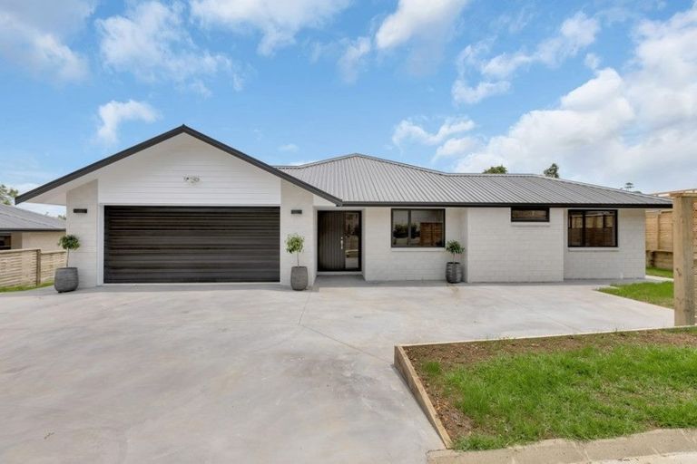 Photo of property in 6 Soldier Way, Parahaki, Whangarei, 0112