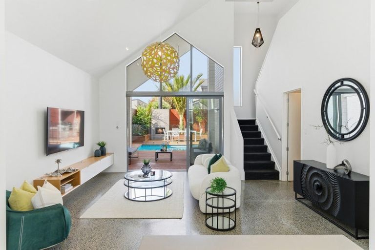 Photo of property in 18 Liquidambar Drive, Hobsonville, Auckland, 0616