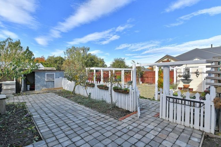 Photo of property in 27a Oxford Road, Rangiora, 7400