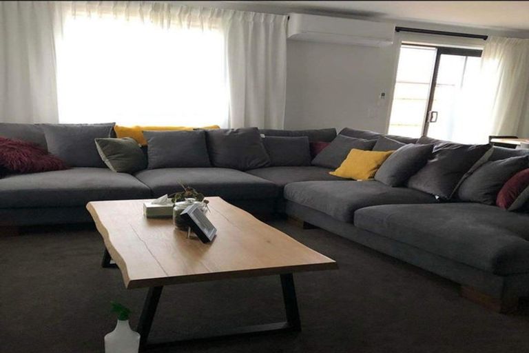 Photo of property in 32 Aratapu Street, Waitara, 4320