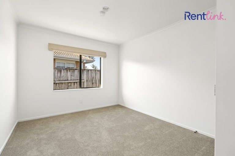 Photo of property in 1 Kochia Avenue, Pyes Pa, Tauranga, 3112