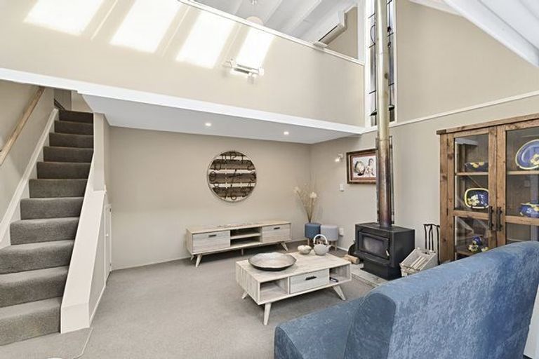 Photo of property in 10/20 Selwyn Road, Cockle Bay, Auckland, 2014