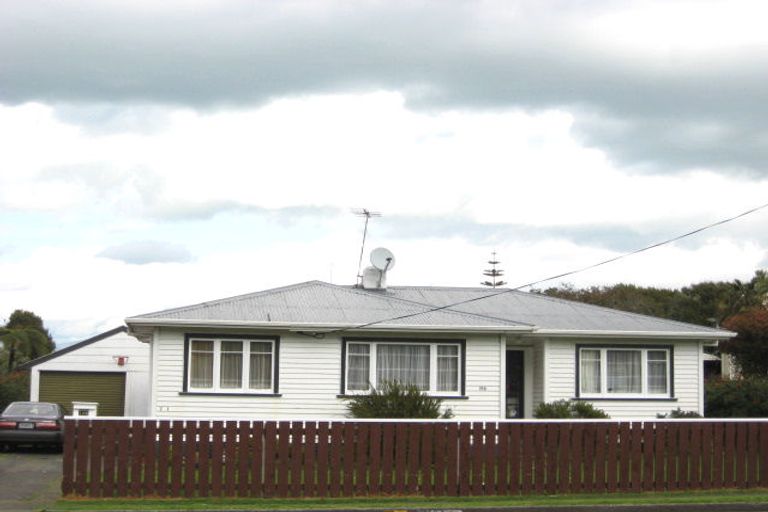 Photo of property in 198 Ngamotu Road, Spotswood, New Plymouth, 4310