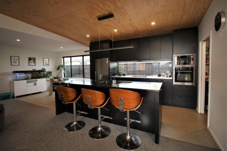 Photo of property in 74 Larch Crescent, Alexandra, 9320