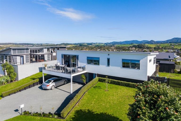 Photo of property in 25 Driftwood Place, Mangawhai Heads, Mangawhai, 0505