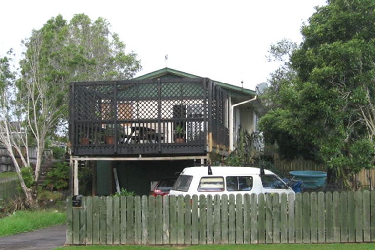 Photo of property in 12 Bahari Drive, Ranui, Auckland, 0612