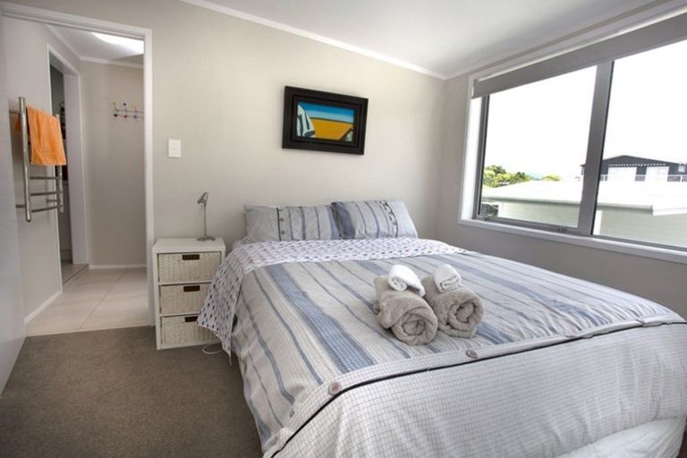Photo of property in 212 Tangaroa Road, Whangamata, 3620