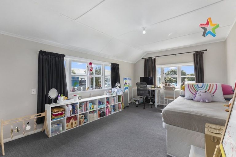 Photo of property in 4/87 Cambridge Terrace, Waterloo, Lower Hutt, 5011
