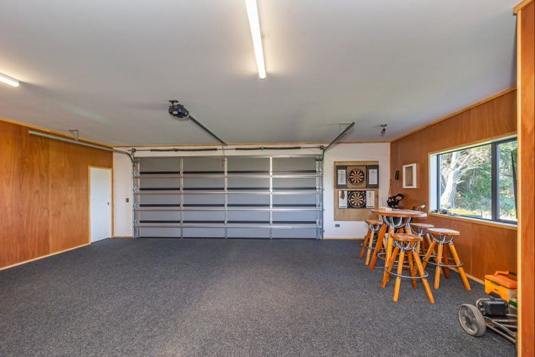 Photo of property in 947 Koputaroa Road, Koputaroa, Levin, 5575