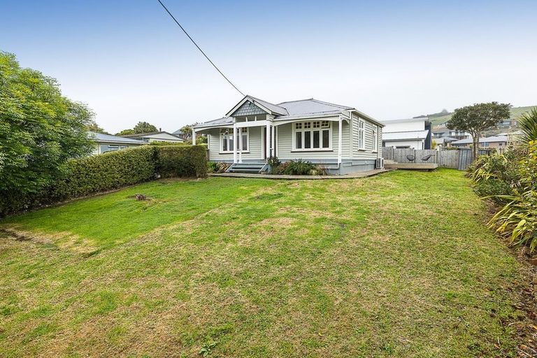 Photo of property in 35 Hugh Street, Sawyers Bay, Port Chalmers, 9023