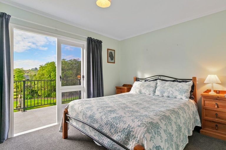 Photo of property in 12 Denton Road, Levin, 5571