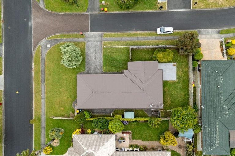 Photo of property in 2 Maahutaupeke Place, St Andrews, Hamilton, 3200