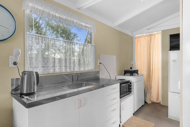 Photo of property in 6 Whareora Road, Kensington, Whangarei, 0112