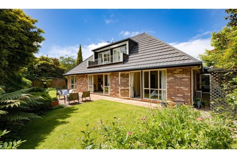 Photo of property in 65a Greers Road, Burnside, Christchurch, 8041