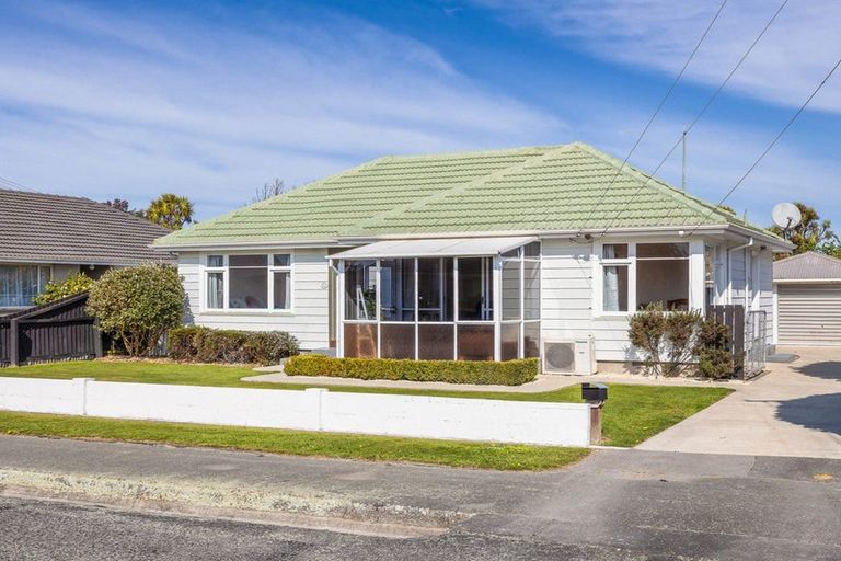 Photo of property in 6 Voss Street, Shirley, Christchurch, 8013