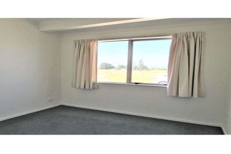 Photo of property in 76 Settlement Road, Morison Bush, Greytown, 5794