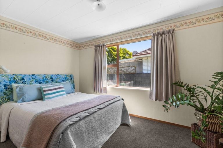 Photo of property in 2a Murphy Road, Taradale, Napier, 4112