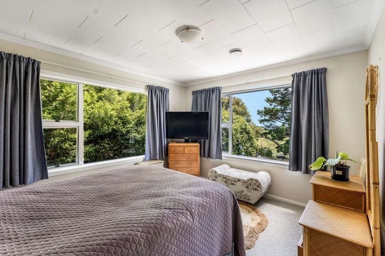 Photo of property in 21 Pararewa Drive, Whalers Gate, New Plymouth, 4310