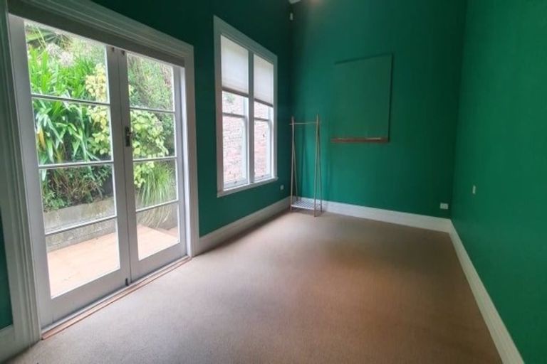 Photo of property in 7 Hipango Terrace, Durie Hill, Whanganui, 4500