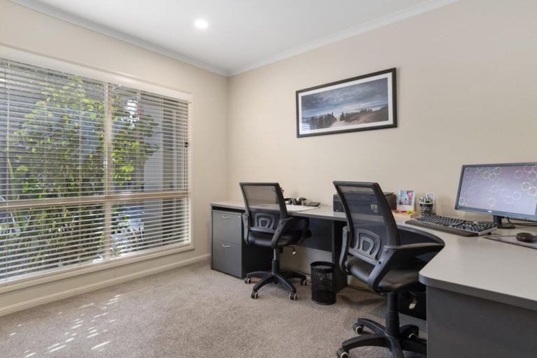 Photo of property in 92 Westmorland Rise, Bethlehem, Tauranga, 3110