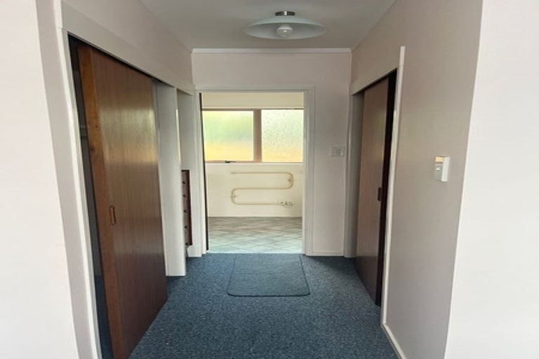 Photo of property in 1/31 Marlborough Avenue, Glenfield, Auckland, 0629