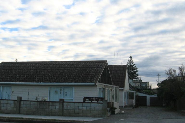 Photo of property in 33b Moana Street, Otaki Beach, Otaki, 5512