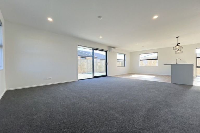 Photo of property in 52 Chartreuse Way, Rolleston, 7614