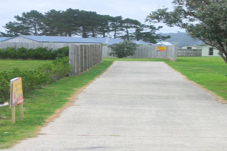 Photo of property in 109 Sands Crescent, Matarangi, Whitianga, 3592