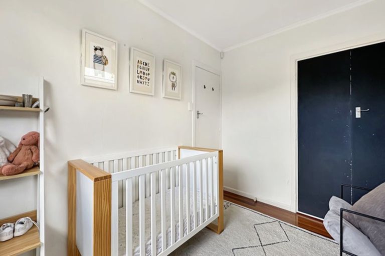 Photo of property in 23 Sloane Street, Glen Innes, Auckland, 1072