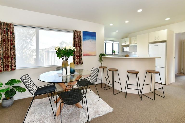 Photo of property in 13a Joydon Place, Stanmore Bay, Whangaparaoa, 0932