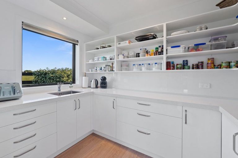 Photo of property in 50 William Andrew Road, Pukekohe, 2120