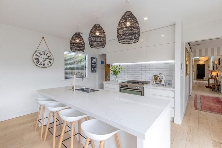 Photo of property in 19 Hawthorne Street, Strowan, Christchurch, 8052