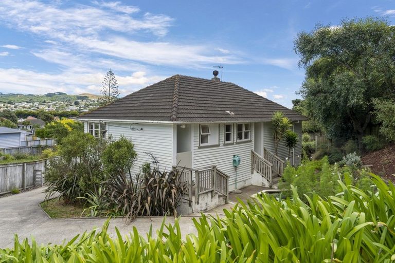 Photo of property in 23 Chaffey Crescent, Titahi Bay, Porirua, 5022