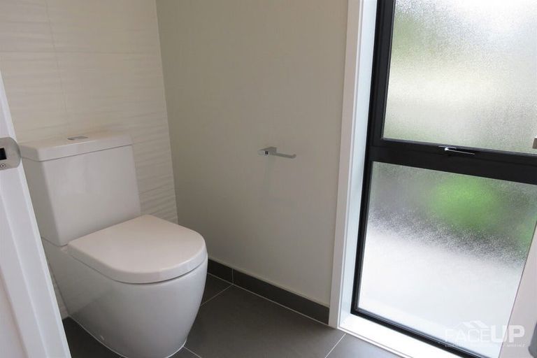 Photo of property in 10 Kauri Amber Road, Westgate, Auckland, 0614