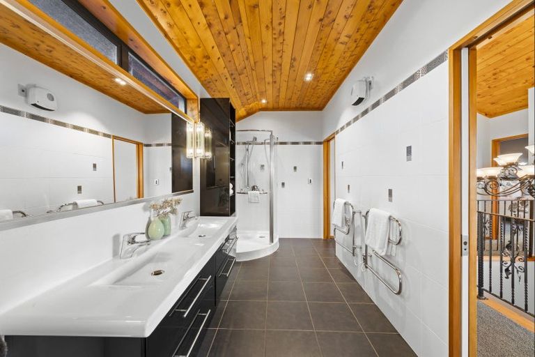 Photo of property in 24 Grace James Road, Pukekohe, 2120