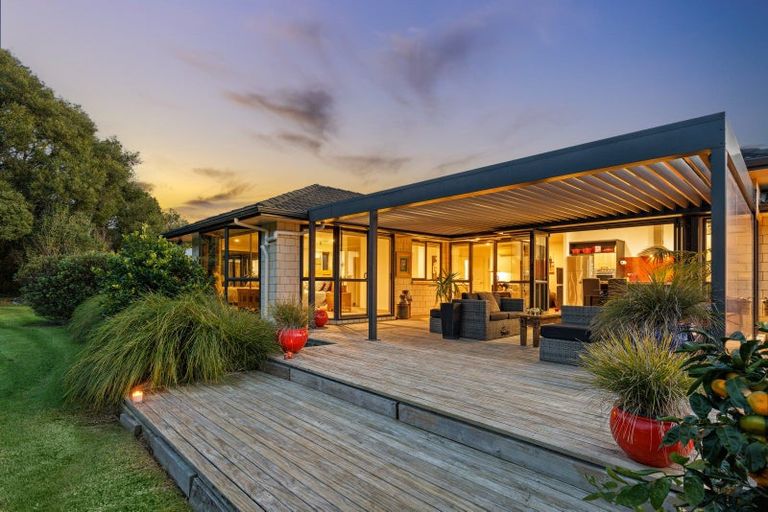 Photo of property in 42 Westminster Glen, Matakana, Warkworth, 0985