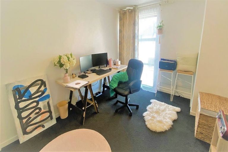 Photo of property in 1/40 Brockworth Place, Riccarton, Christchurch, 8011