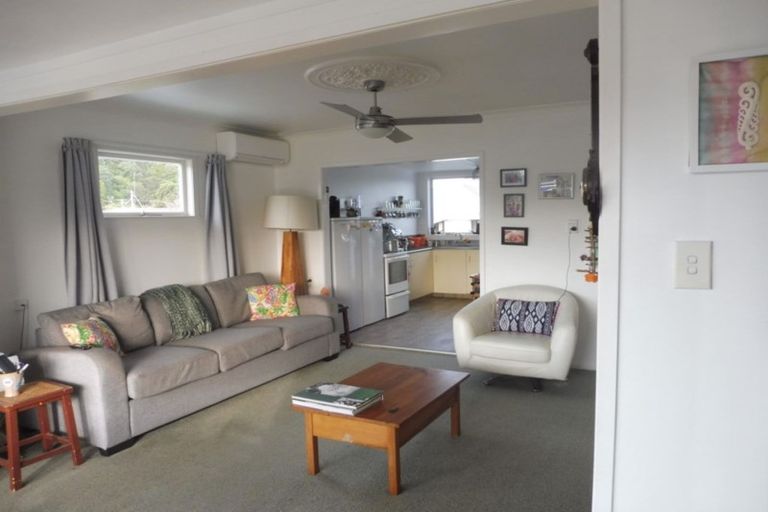Photo of property in 11 Tatahi Street, Te Puru, Thames, 3575