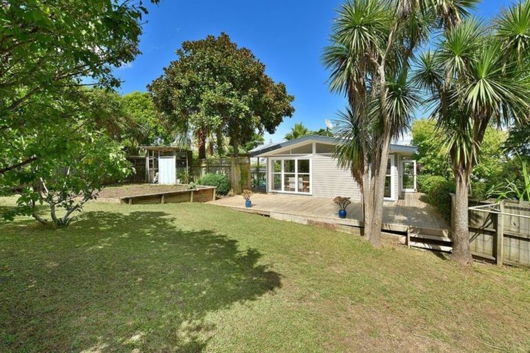 Photo of property in 1/19 Bowman Road, Forrest Hill, Auckland, 0620