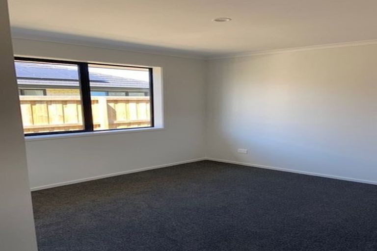 Photo of property in 20 Broadway Parade, Rolleston, 7615