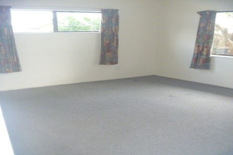 Photo of property in 2/65 Marne Road, Papakura, 2110