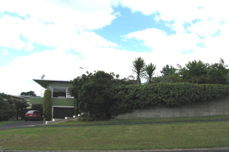 Photo of property in 19 Penning Road, Milford, Auckland, 0620