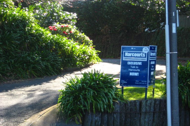 Photo of property in 56e Frankley Road, Westown, New Plymouth, 4310