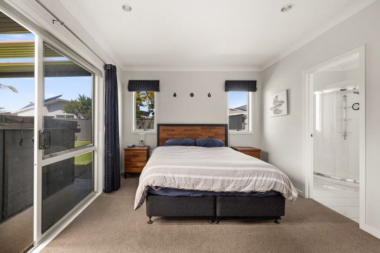Photo of property in 4 Waitaki Way, Poraiti, Napier, 4112