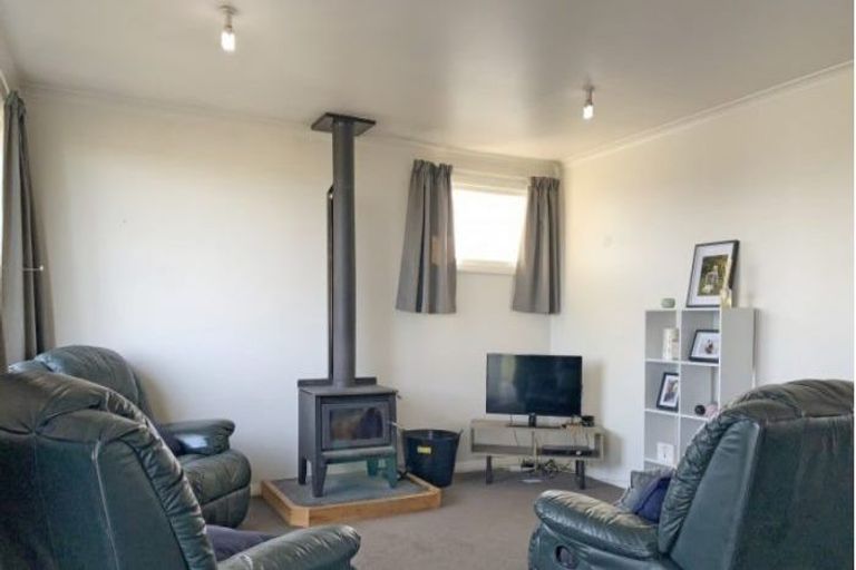 Photo of property in 15 Stamford Street, Balclutha, 9230