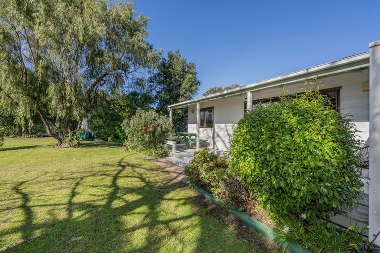 Photo of property in 52 Captain Cook Road, Cooks Beach, Whitianga, 3591