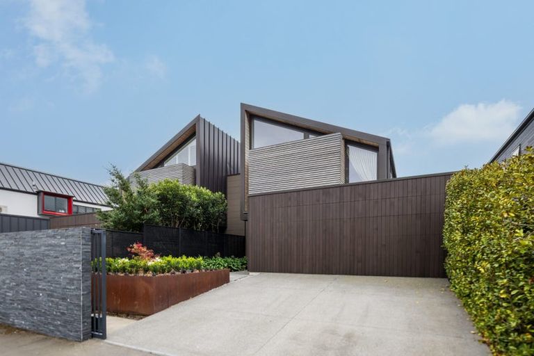 Photo of property in 1/141 Peterborough Street, Christchurch Central, Christchurch, 8013