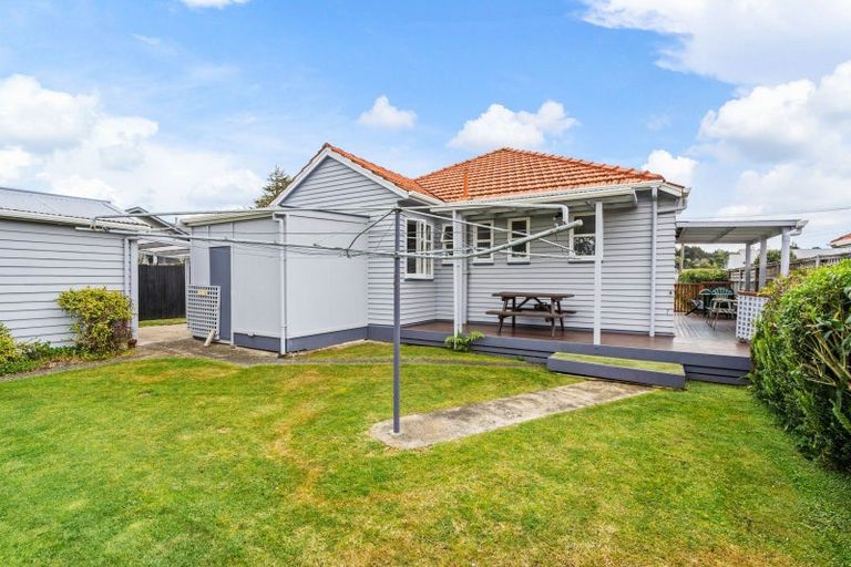 Photo of property in 2 Radcliffe Street, Kensington, Whangarei, 0112