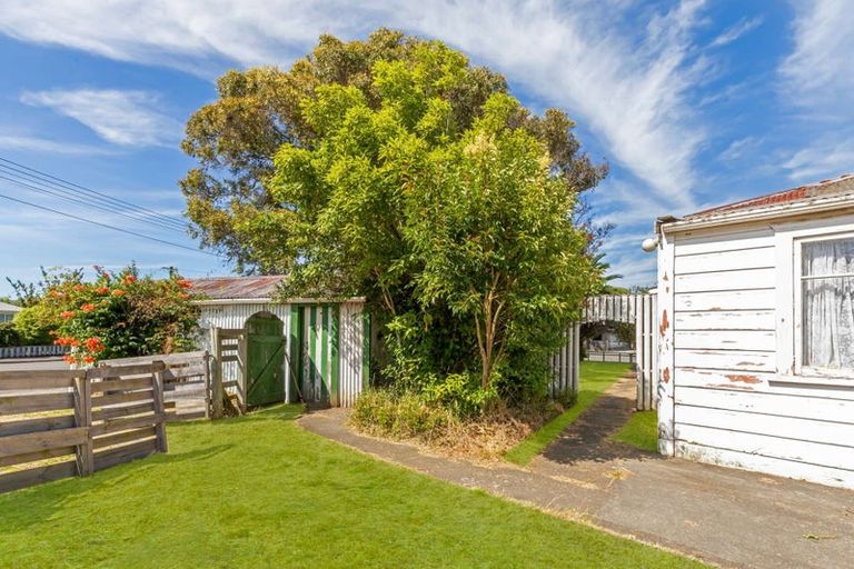 Photo of property in 29 Station Road, Marton, 4710