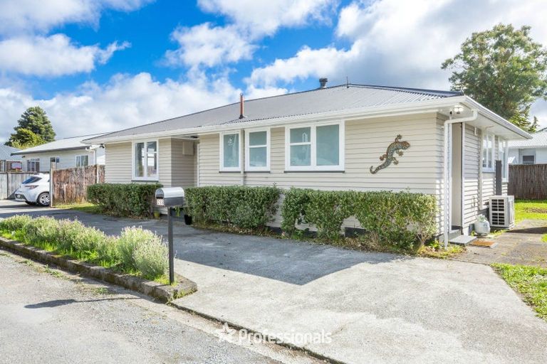 Photo of property in 28b Blenheim Street, Upper Hutt Central, Upper Hutt, 5018